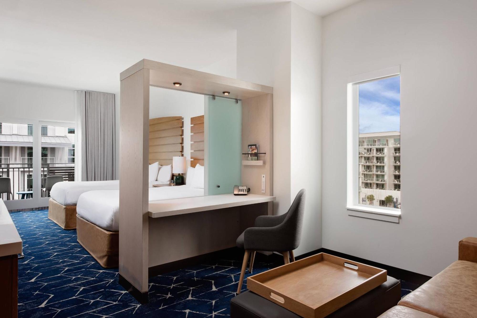 Springhill Suites By Marriott Oceanside Beach Exterior photo