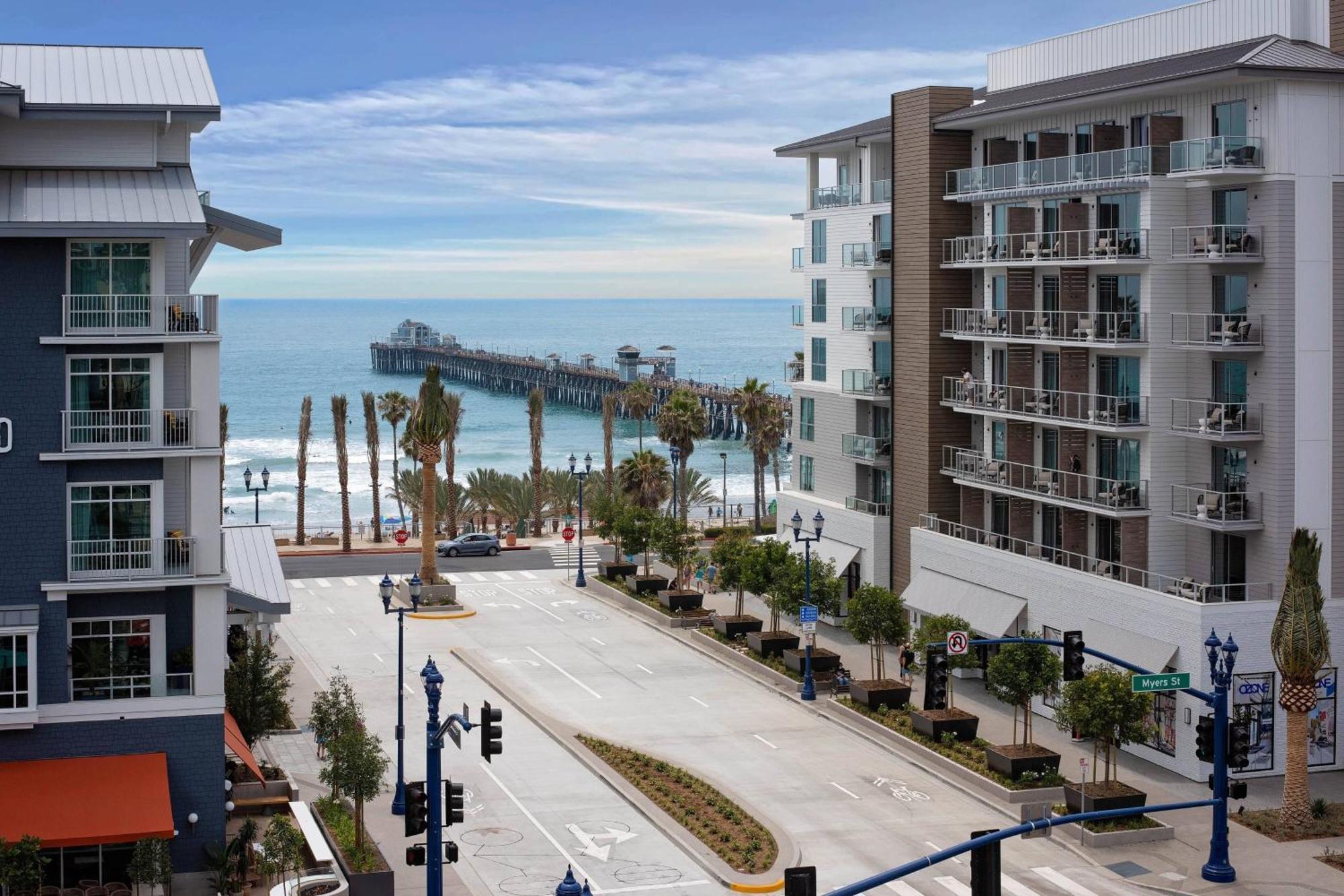 Springhill Suites By Marriott Oceanside Beach Exterior photo